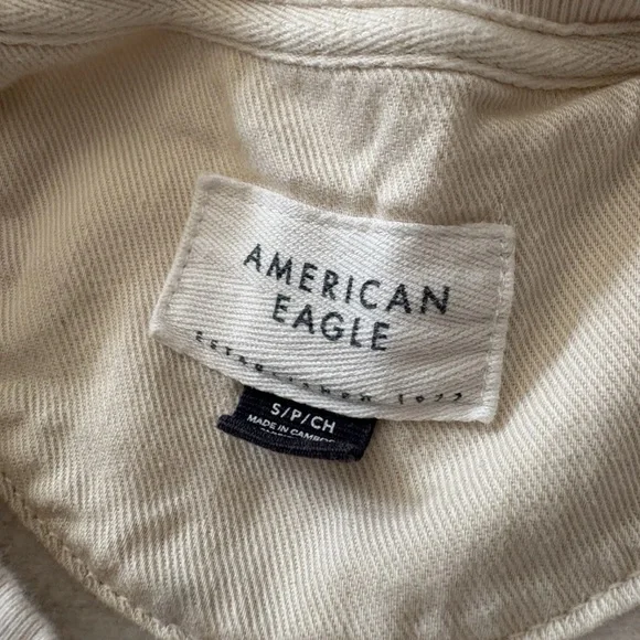 American Eagle Beige Crewneck Sweatshirt Fleece Pullover Logo Appliqué Size SM - Picture 3 of 4